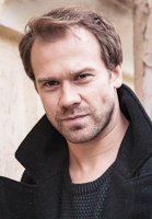 Опекун (2020) смотреть онлайн